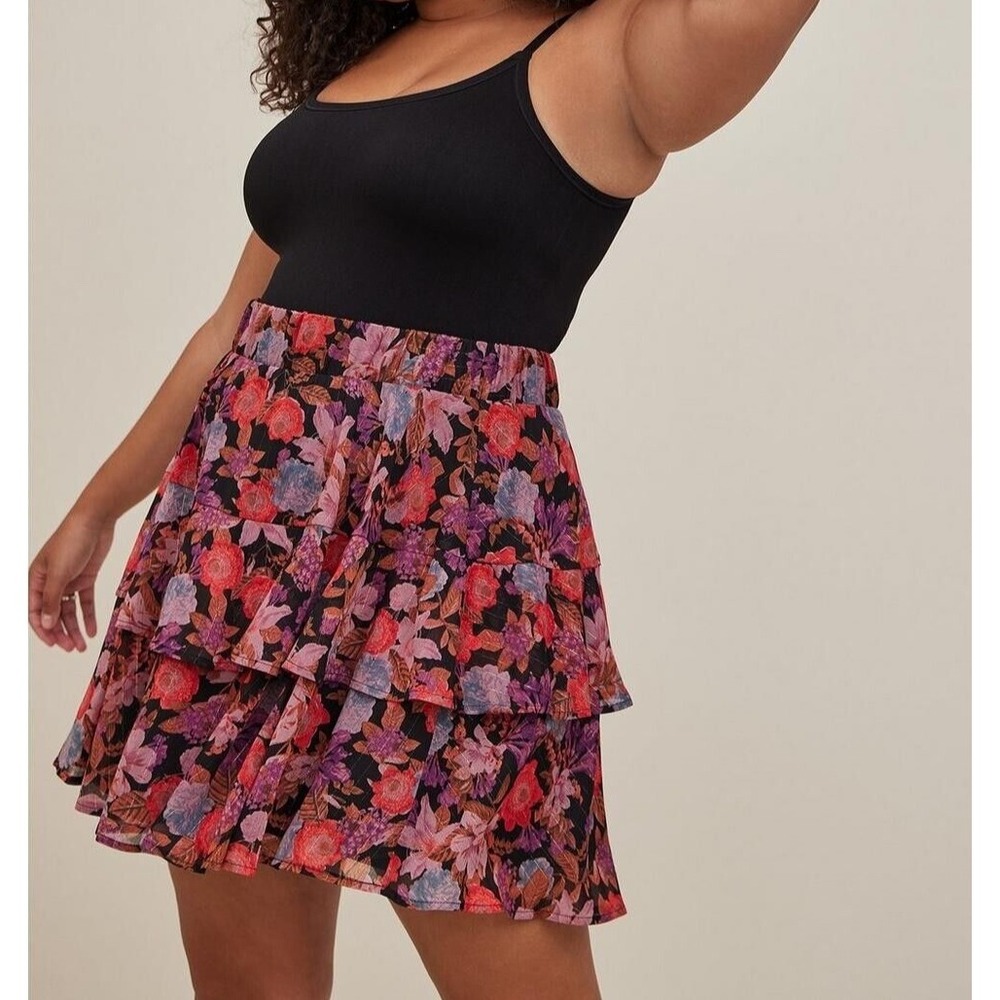 Torrid Floral Tiered Ruffle Mini Skirt Metallic Gold Stripe Plus Size 1 (14/16)